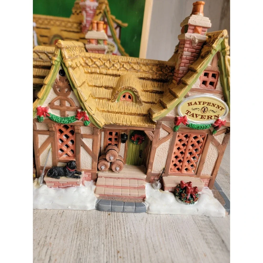 Lemax Haypenny Tavern village accessory Xmas Victorian bar wreath
